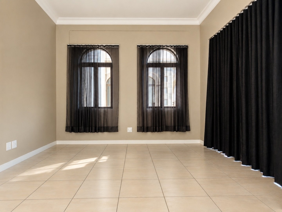 7 Bedroom Property for Sale in Ifafi North West